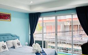 Ocean Blue Huahin Guesthouse